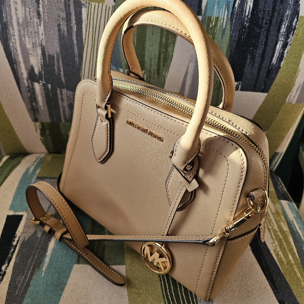 MICHAEL KORS AYDEN LEATHER HANDBAG